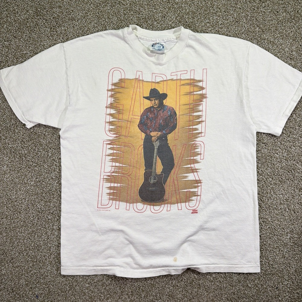 Vintage Garth Brooks Tee 1992 Size Large Country Music Essentials